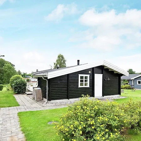 Feriehus Holiday Brombaervaenget Iv *