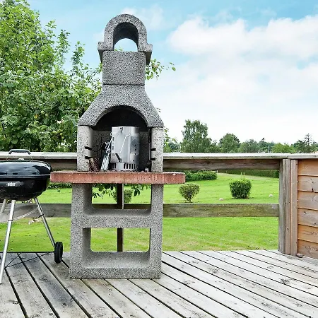 Feriehus Holiday Brombaervaenget Iv *